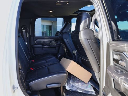 Used 2022 RAM 3500 Limited image 38