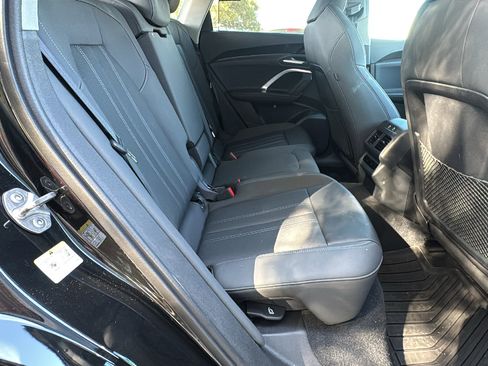 Used 2025 Audi Q5 Premium Plus image 26