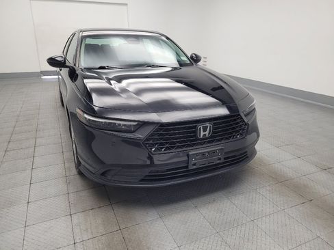 Used 2023 Honda Accord LX image 14