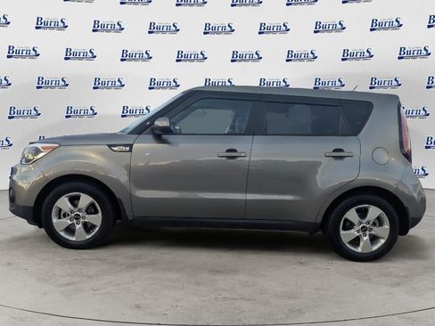 Used 2018 Kia Soul FWD image 6
