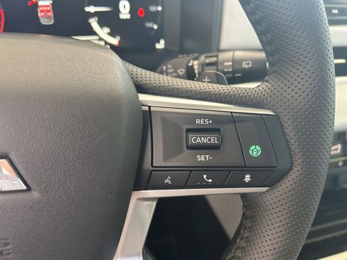 New 2025 Mitsubishi Outlander AWD image 49