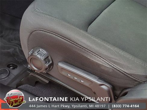 Used 2021 Jeep Wrangler Unlimited Sport image 12