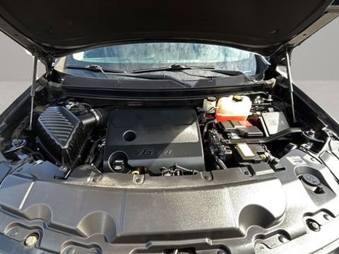 Used 2020 Chevrolet Traverse Premier w/ Redline Edition image 33