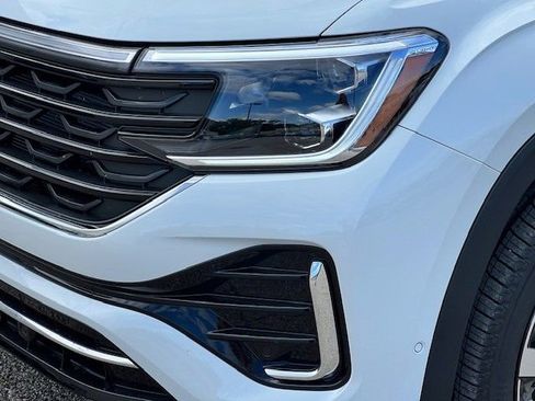 New 2026 Volkswagen Atlas SEL Premium R-Line image 10