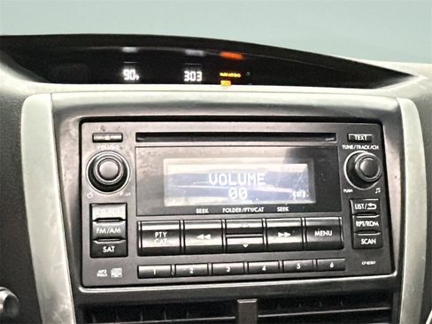 Used 2012 Subaru Forester 2.5X Premium w/ Popular Pkg 2 image 18