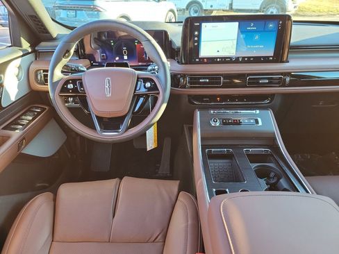 New 2026 Lincoln Aviator Reserve image 12