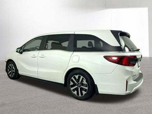 Certified 2026 Honda Odyssey EX-L image 34