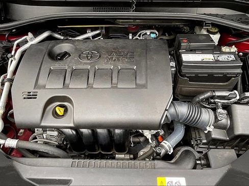 Used 2019 Toyota C-HR XLE image 24