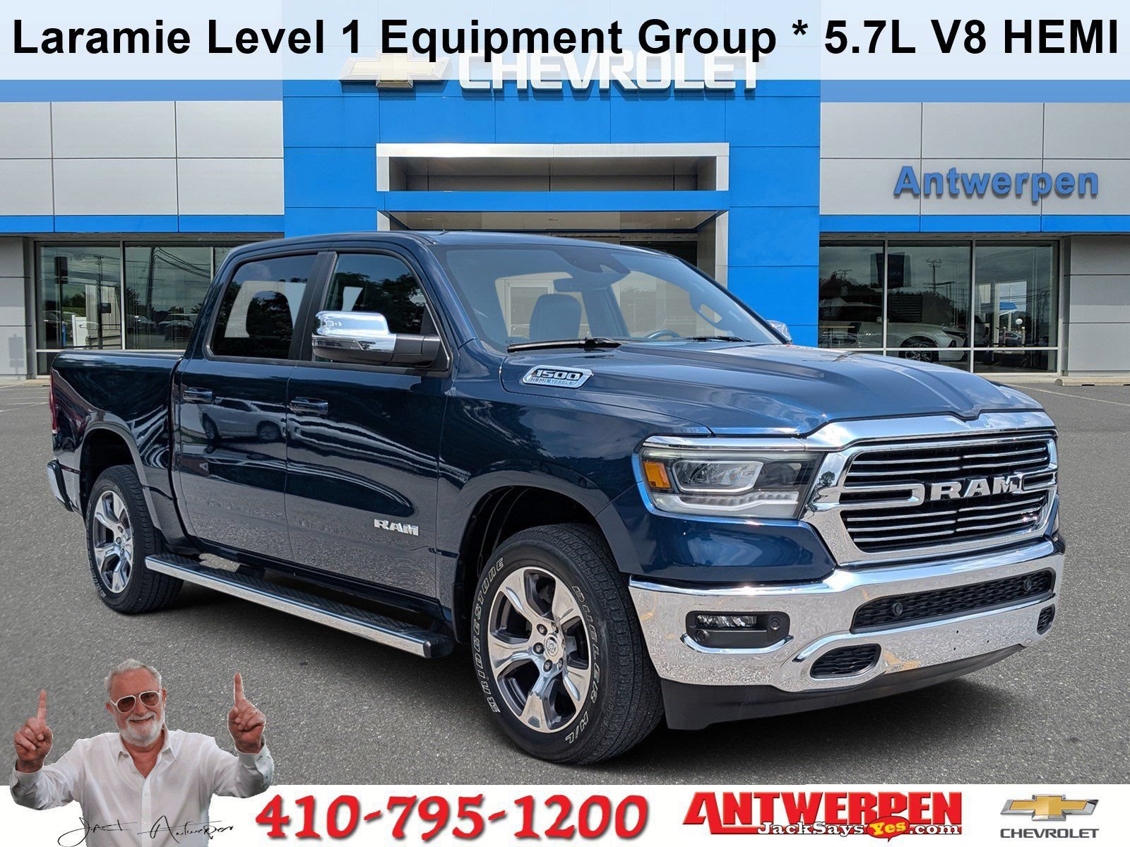 Used 2023 RAM 1500 Laramie AWD/4WD image 1