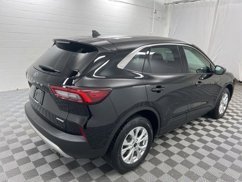 Used 2023 Ford Escape Active image 5