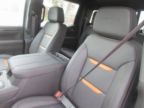 New 2026 GMC Sierra 1500 AT4 image 11