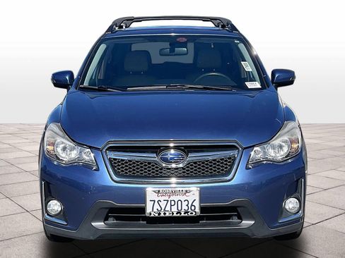 Used 2016 Subaru Crosstrek 2.0i Limited image 3