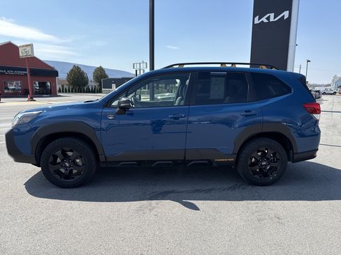 Used 2022 Subaru Forester Wilderness image 7
