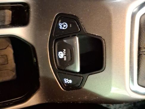 Used 2022 Jeep Renegade Latitude w/ Convenience Group image 27