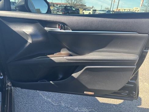 Used 2024 Toyota Camry XLE image 19