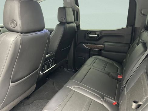 Used 2021 GMC Sierra 1500 Denali w/ Denali Ultimate Package AWD/4WD image 12