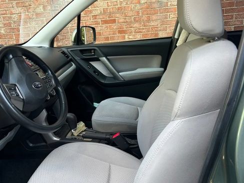 Used 2014 Subaru Forester 2.5i Premium w/ Popular Package #1 AWD/4WD image 17