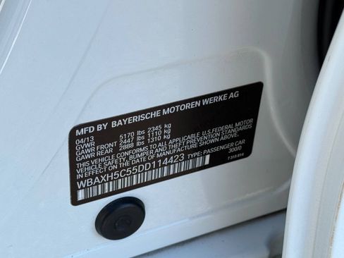 Used 2013 BMW 528i xDrive Sedan AWD/4WD image 30
