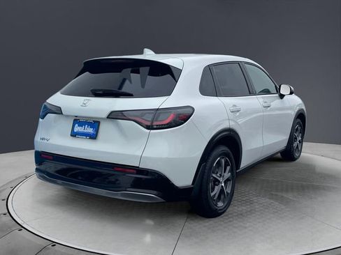 Certified 2024 Honda HR-V EX-L image 5