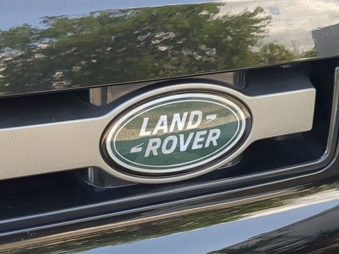 Certified 2023 Land Rover Defender 110 X-Dynamic SE AWD/4WD image 12