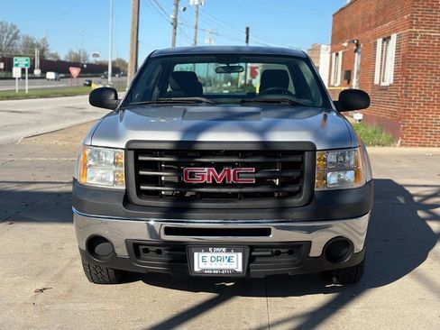 Used 2011 GMC Sierra 1500 W/T RWD image 2