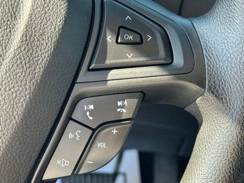 Used 2023 Ford Edge SE AWD/4WD image 18