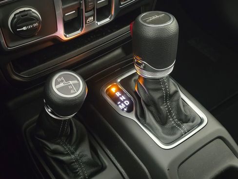 New 2026 Jeep Gladiator Sport image 28