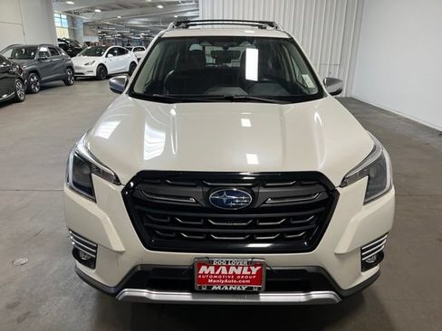 Used 2023 Subaru Forester Touring AWD/4WD image 8