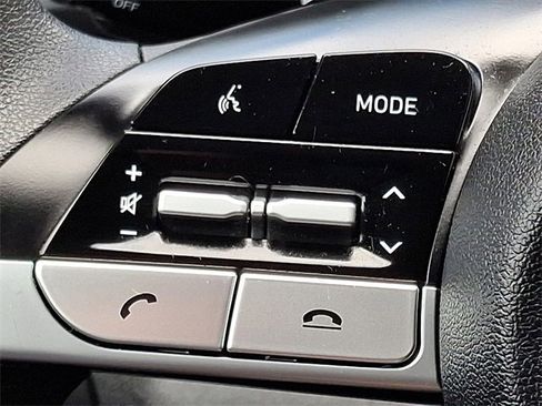 Used 2023 Hyundai Elantra SEL w/ Cargo Package image 20