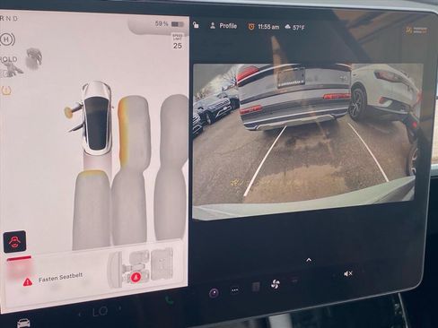 Used 2023 Tesla Model 3 Standard Range image 14