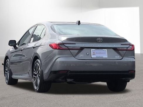 New 2026 Toyota Camry XLE image 8