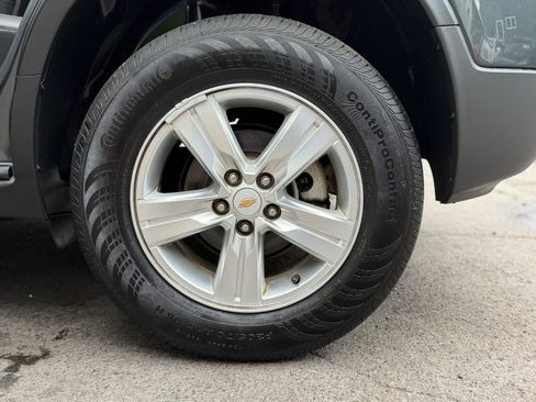 Used 2018 Chevrolet Trax LT w/ LT Convenience Package AWD/4WD image 46