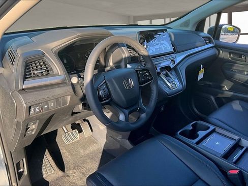 New 2026 Honda Odyssey EX-L image 7