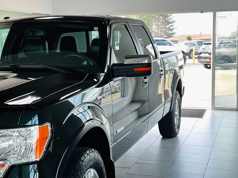 Used 2013 Ford F150 Lariat w/ Luxury Equipment Group image 2