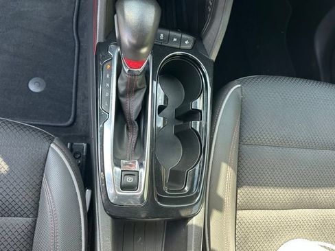 Used 2023 Chevrolet TrailBlazer RS FWD image 18