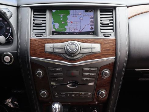 Used 2018 Nissan Armada Platinum AWD/4WD image 37