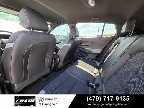 Used 2025 Buick Envista Preferred w/ Convenience I Package FWD image 27