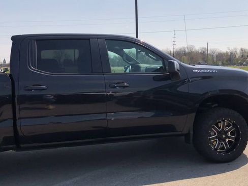 Used 2023 Chevrolet Silverado 1500 RST w/ Convenience Package II AWD/4WD image 9