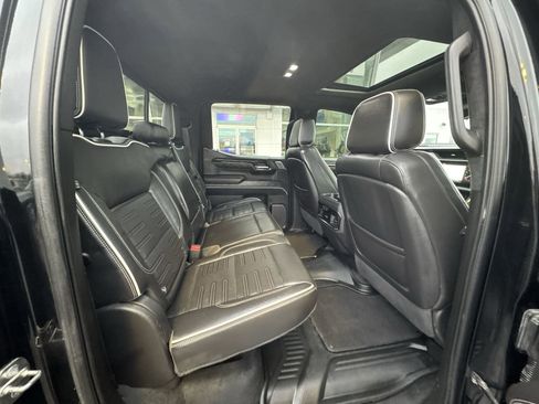 Used 2022 GMC Sierra 1500 AT4X image 27