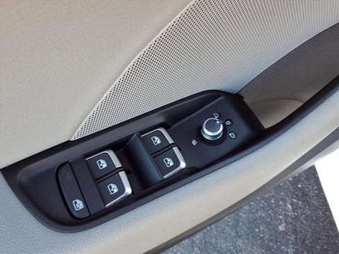 Used 2020 Audi A3 2.0T Premium image 12