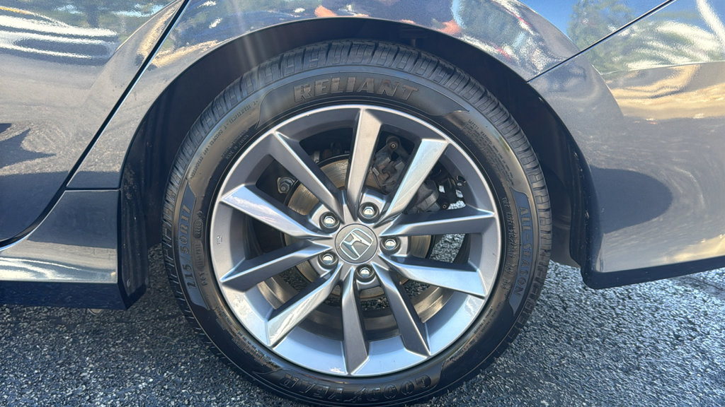 Used 2020 Honda Civic EX image 10