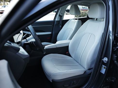 Used 2024 Hyundai Sonata SEL w/ Convenience Package image 19