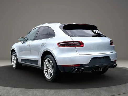 Used 2015 Porsche Macan S AWD/4WD image 2