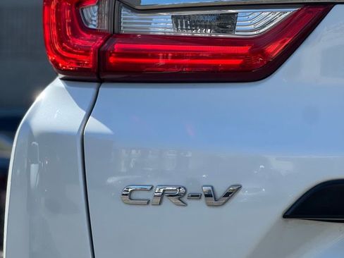 Used 2018 Honda CR-V LX image 10