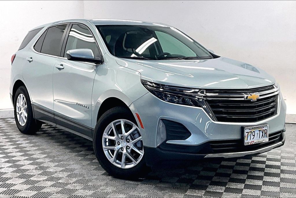Used 2022 Chevrolet Equinox LT FWD image 11