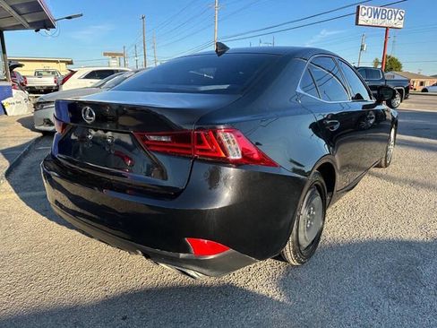Used 2019 Lexus IS 300 Base 4dr Sedan w/ Accessory Package image 5
