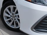 Used 2023 Toyota Camry LE image 2