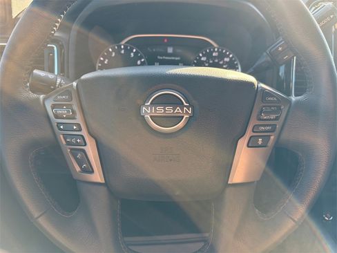 Used 2024 Nissan Titan Platinum Reserve w/ Moonroof Package image 11