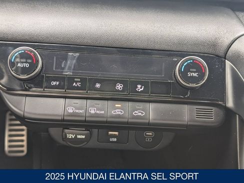 Certified 2025 Hyundai Elantra Sport FWD image 24