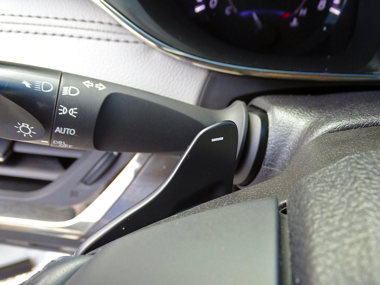 Used 2016 Toyota Avalon Limited w/ Protection Package FWD image 28
